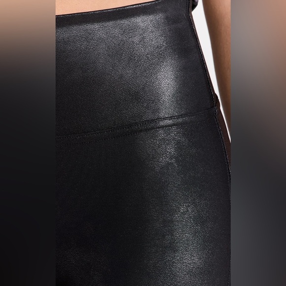 Spanx Women’s Faux Black Leather Leggings size Medium - Picture 3 of 13